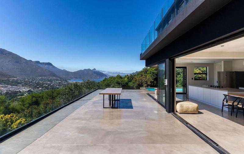 6 Bedroom Property for Sale in Hout Bay Western Cape